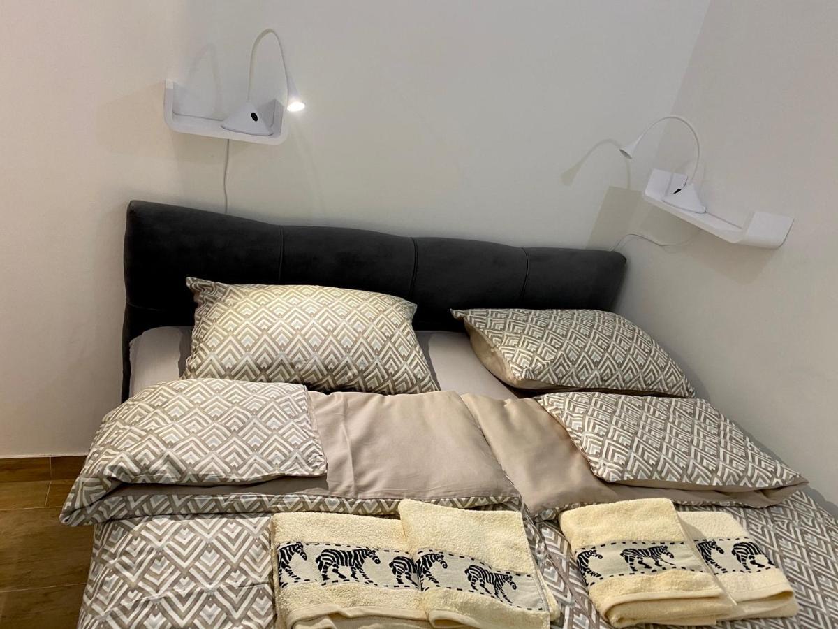 Pearl Apartment プーラ エクステリア 写真