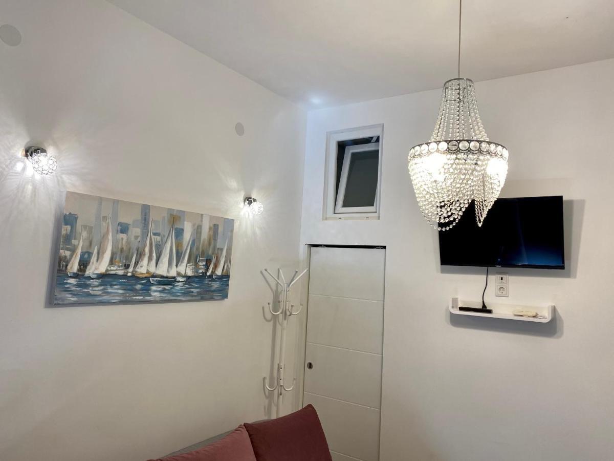 Pearl Apartment プーラ エクステリア 写真